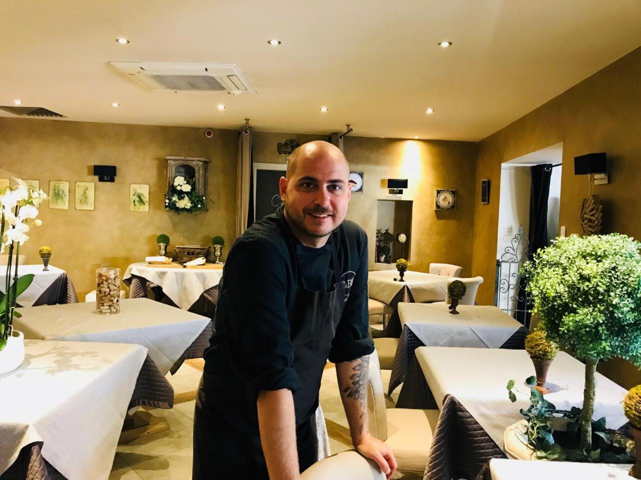 Charme & Business Hotel Lyon Limonest Εξωτερικό φωτογραφία